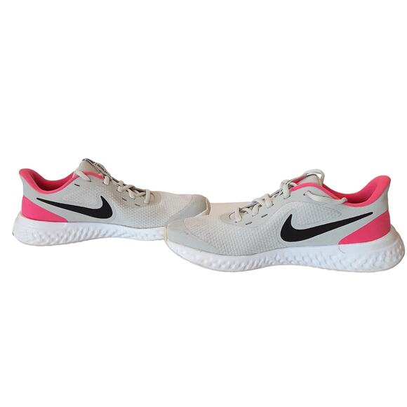 Nike Revolution 5 Gray Pink Slip On Running Shoes Girls 6Y Sneakers BQ5671-010 - Picture 4 of 10